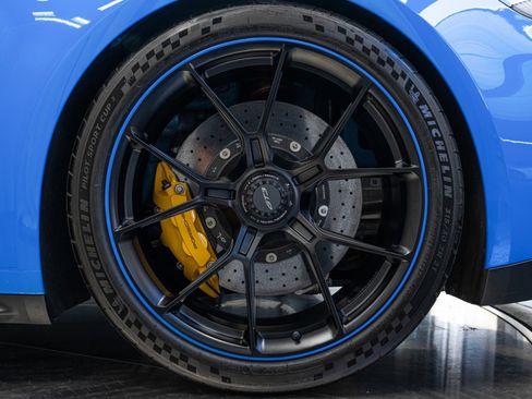 Used 2022 Porsche 911 GT3 image 11