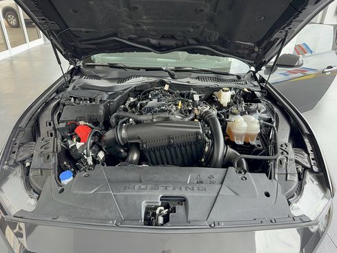 Certified 2024 Ford Mustang Coupe RWD image 33