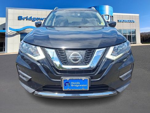 Used 2017 Nissan Rogue SV w/ Sun & Sound Touring Package AWD/4WD image 2