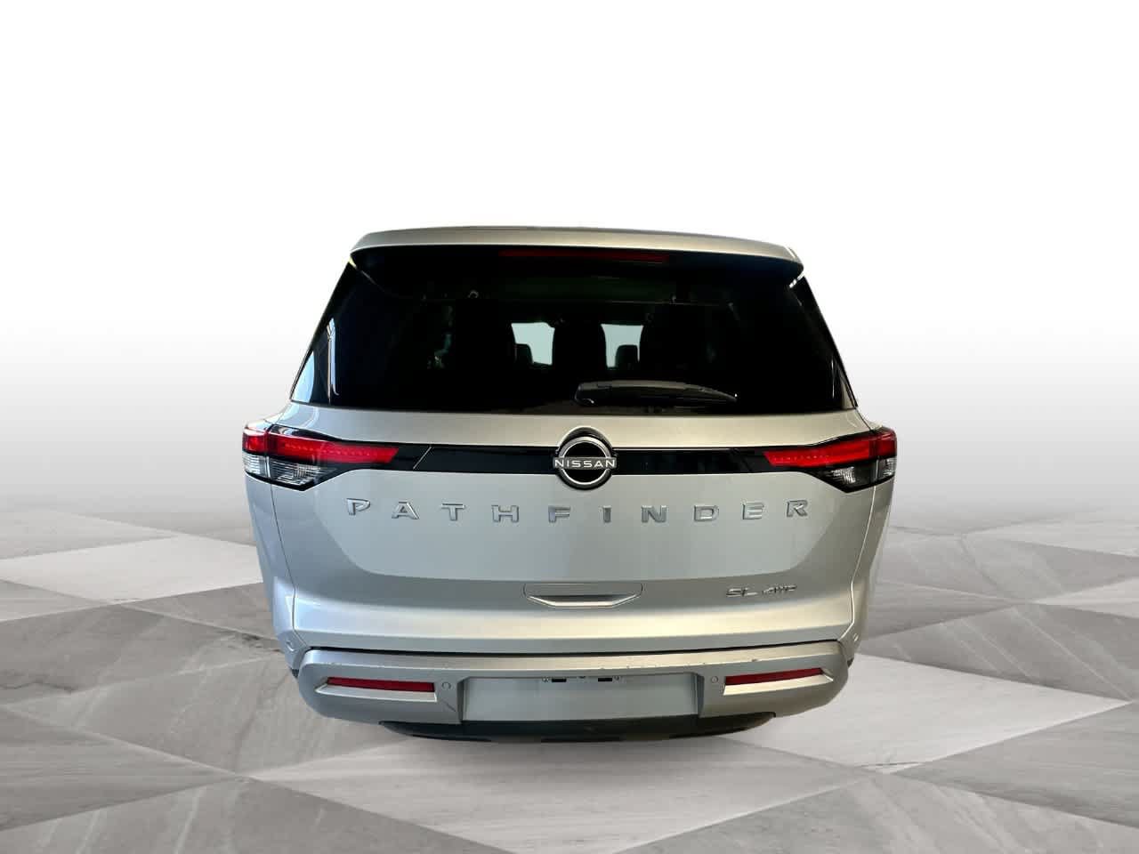 Used 2025 Nissan Pathfinder SL AWD/4WD image 7