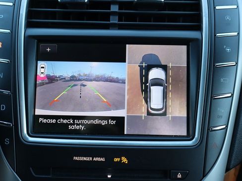 Used 2020 Lincoln Nautilus Reserve image 9