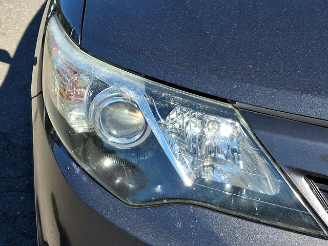 Used 2012 Toyota Camry SE FWD image 27