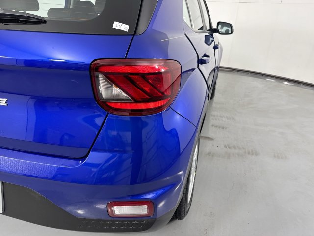 Used 2022 Hyundai Venue SE FWD image 29
