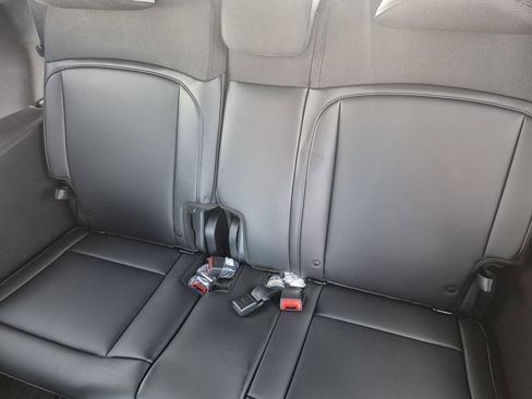 New 2027 Kia Telluride S image 15