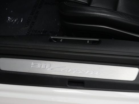 Used 2020 Porsche 911 Carrera image 33