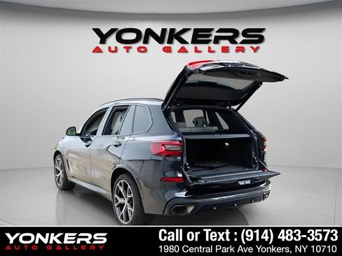 Used 2023 BMW X5 xDrive40i w/ M Sport Package image 7