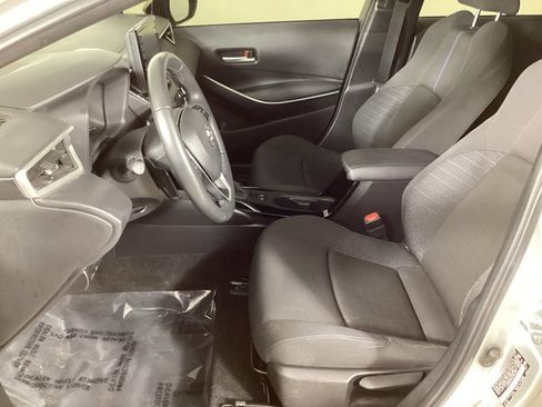 Used 2022 Toyota Corolla SE FWD image 10