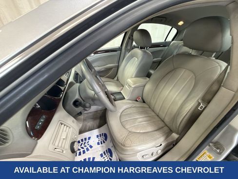 Used 2011 Buick Lucerne CXL FWD image 26
