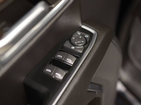 Used 2024 Chevrolet Silverado 1500 LT AWD/4WD image 24