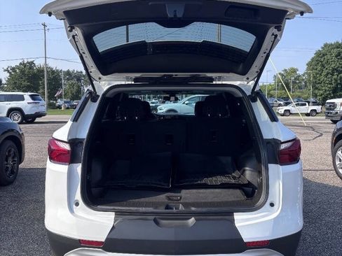 Used 2021 Chevrolet Blazer LT AWD/4WD image 10