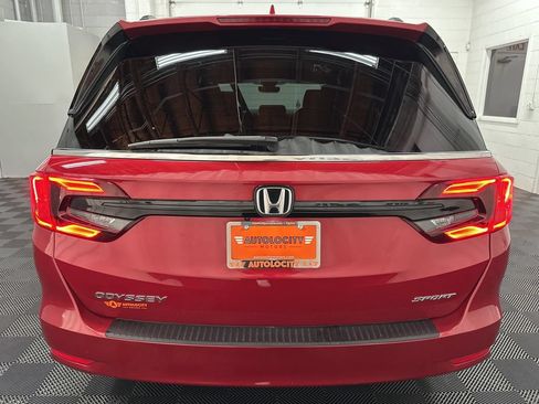 Used 2023 Honda Odyssey Sport image 8
