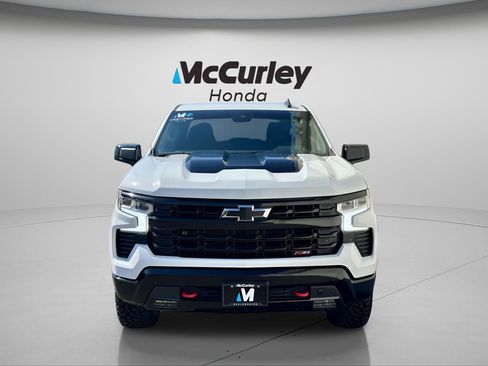 Used 2022 Chevrolet Silverado 1500 LT Trail Boss image 7