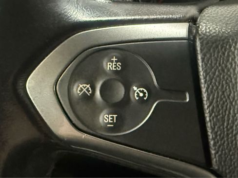 Used 2018 Chevrolet Silverado 1500 LT w/ True North Edition AWD/4WD image 17