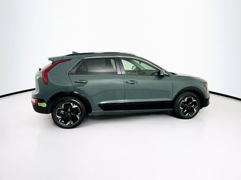 Used 2023 Kia Niro Wind FWD image 10