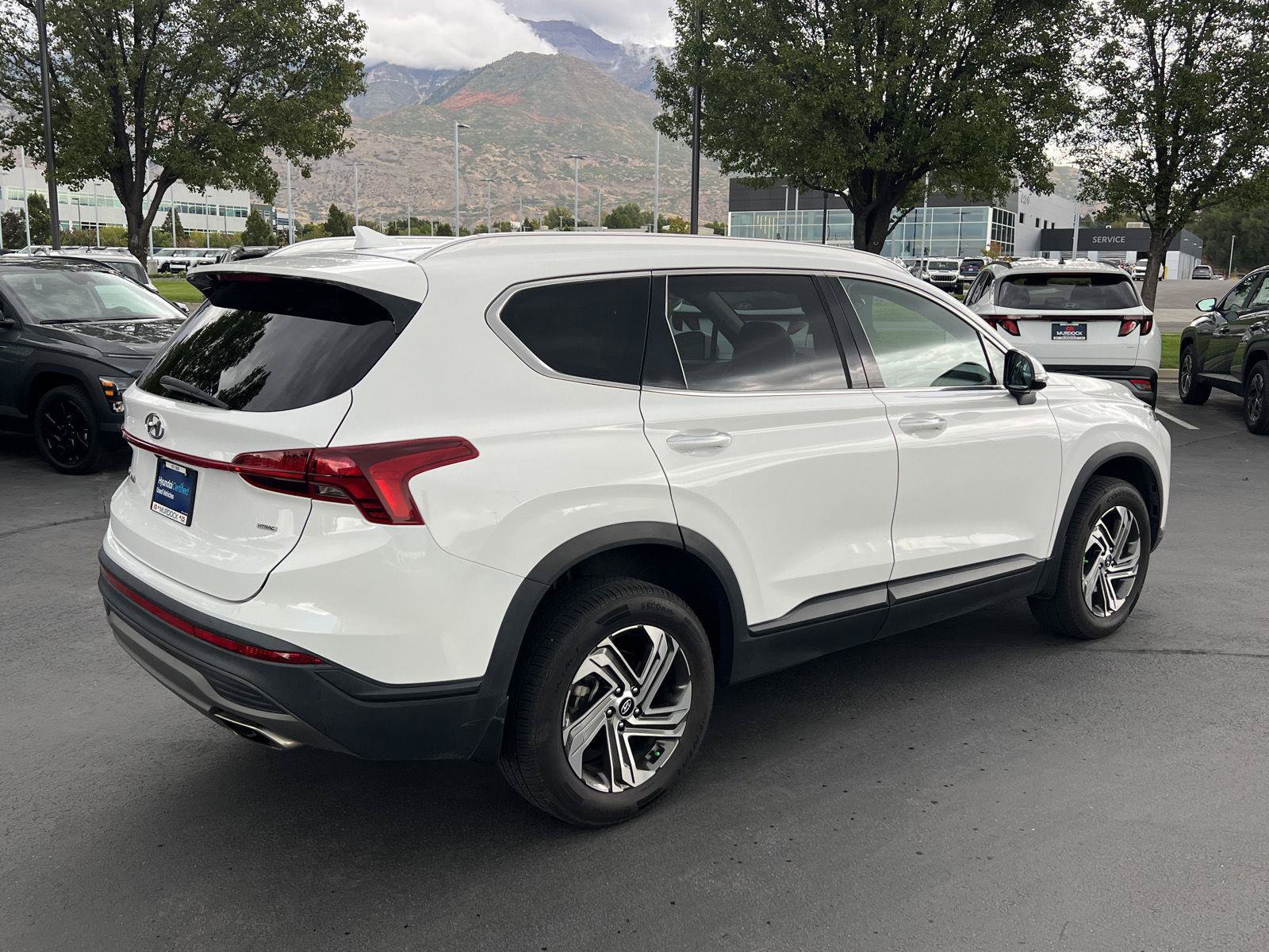 Certified 2023 Hyundai Santa Fe SEL w/ Cargo Package AWD/4WD image 15