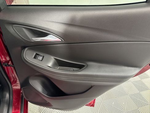Used 2020 Buick Encore GX Select FWD image 27