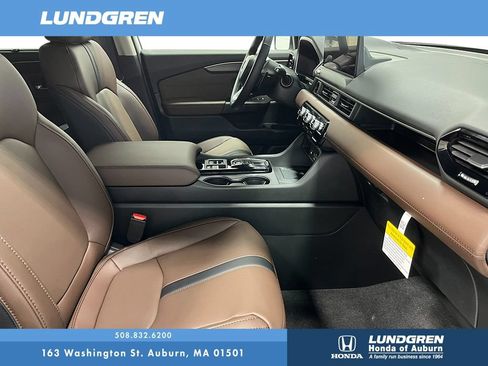 New 2026 Honda Pilot Touring image 10