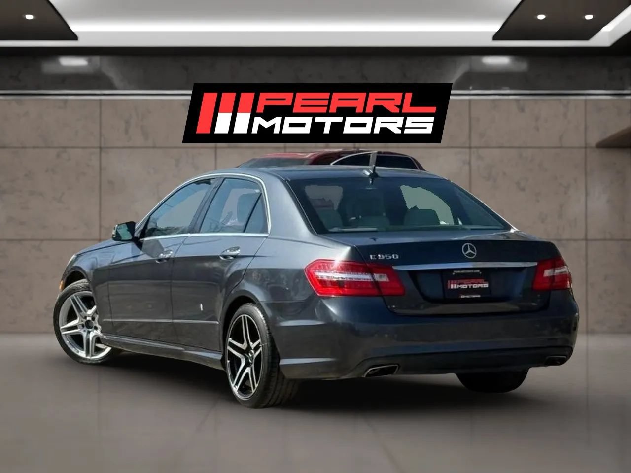 Used 2013 Mercedes-Benz E 350 Sedan image 5