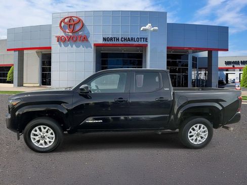 Used 2024 Toyota Tacoma SR5 image 6