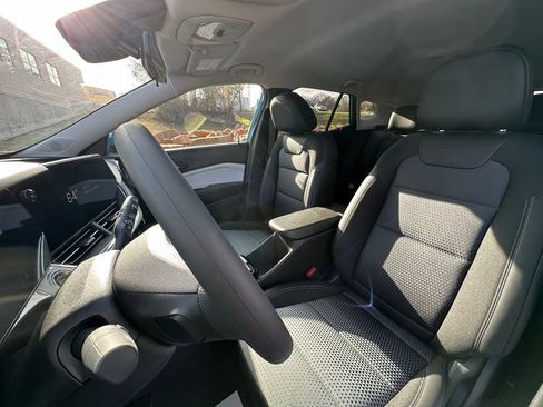 New 2026 Chevrolet Trax LT image 23