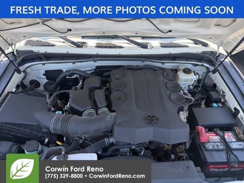 Used 2013 Toyota FJ Cruiser 4WD w/ Upgrade Pkg image 21