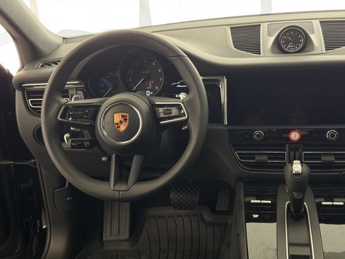 New 2026 Porsche Macan Turbo image 20