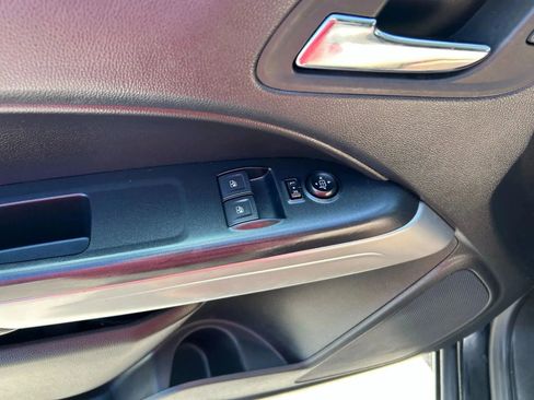 Used 2022 Chevrolet Colorado LT w/ Fleet Safety Package image 23