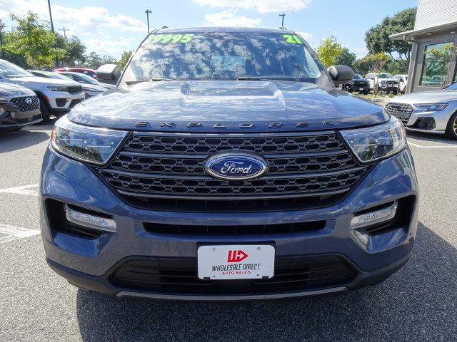 Used 2021 Ford Explorer XLT w/ Equipment Group 202A AWD/4WD image 9