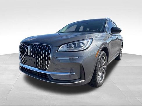 Used 2023 Lincoln Corsair Reserve AWD/4WD image 7