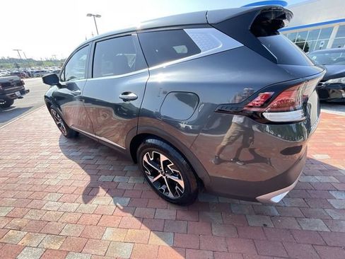 Used 2023 Kia Sportage EX FWD image 32