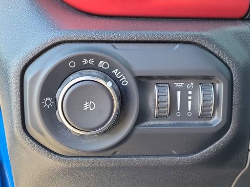 Used 2021 Jeep Wrangler Unlimited Rubicon w/ LED Lighting Group image 23