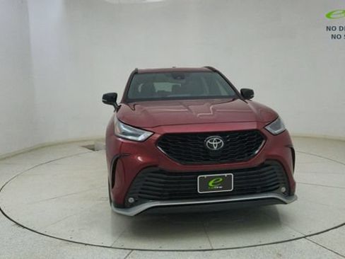 Used 2022 Toyota Highlander XSE AWD/4WD image 69