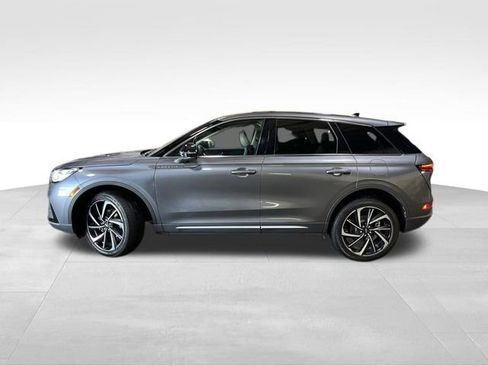 Used 2025 Lincoln Corsair Reserve AWD/4WD image 4