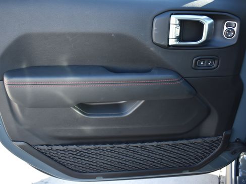 New 2026 Jeep Gladiator Rubicon image 13