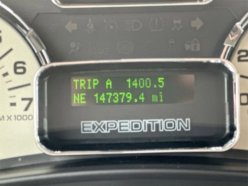 Used 2012 Ford Expedition Limited image 12