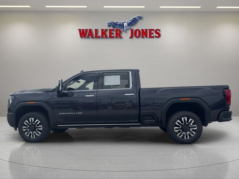 Used 2025 GMC Sierra 2500 Denali Ultimate image 6