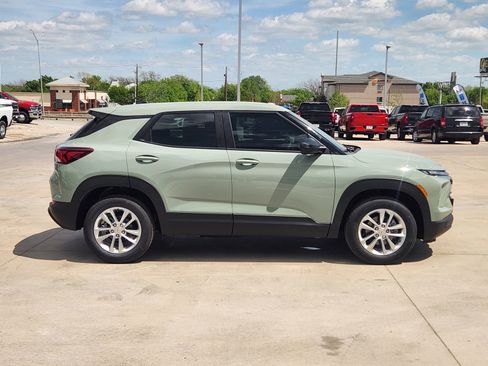 New 2026 Chevrolet TrailBlazer LS image 7