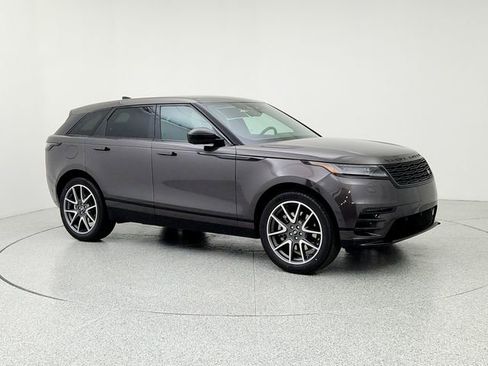 New 2026 Land Rover Range Rover Velar Dynamic SE image 3