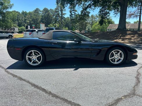 Used 2002 Chevrolet Corvette Convertible w/ Preferred Equipment Group2 RWD image 21