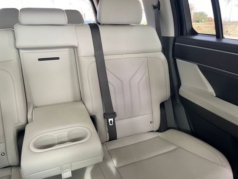 Used 2025 Hyundai Santa Fe SEL image 40