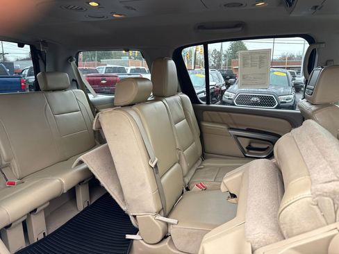 Used 2015 Nissan Armada Platinum image 18