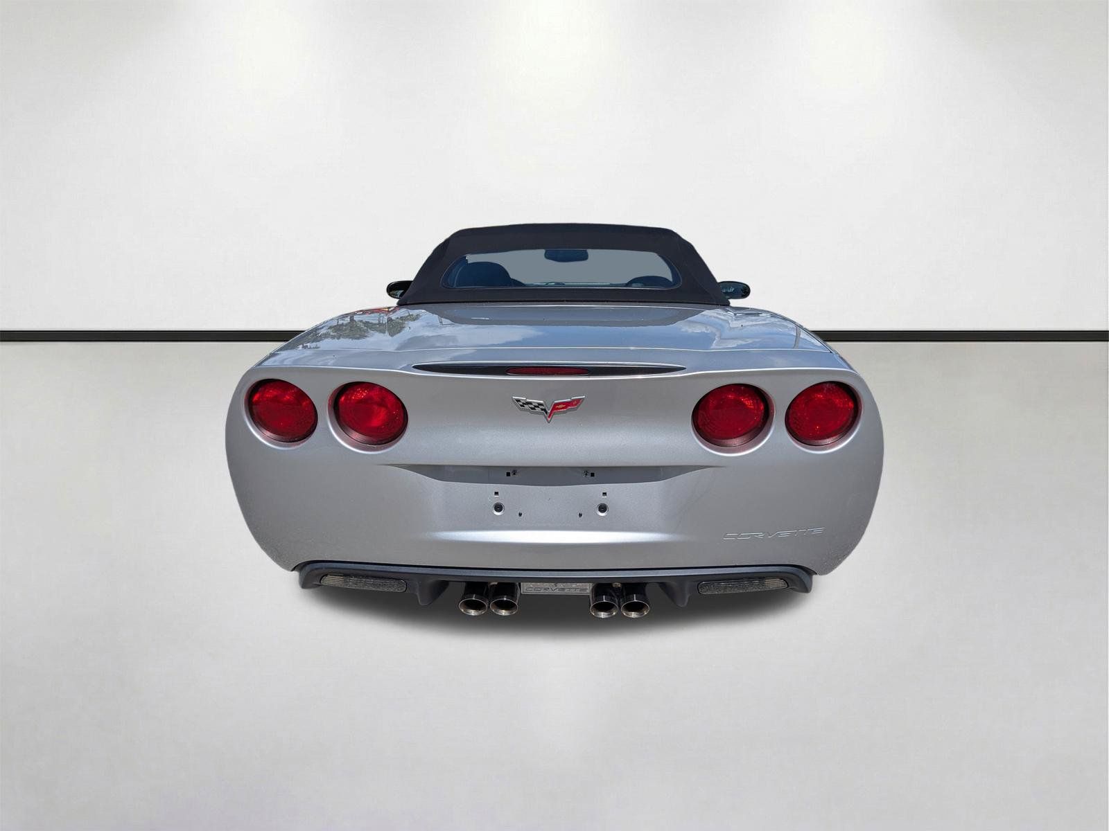 Used 2007 Chevrolet Corvette Convertible w/ Preferred Equipment Group RWD image 5