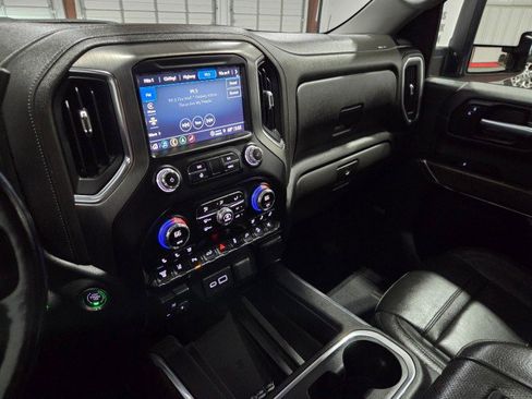 Used 2022 GMC Sierra 2500 Denali image 55