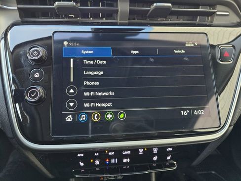 Used 2023 Chevrolet Bolt EUV LT w/ Comfort Package image 43