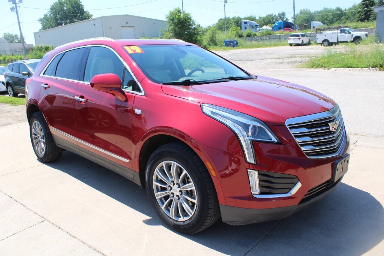 Used 2019 Cadillac XT5 Luxury AWD/4WD image 4