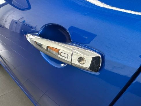 Used 2025 Nissan Altima 2.5 SV FWD image 11
