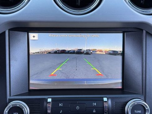 Used 2017 Ford Mustang GT Premium image 26