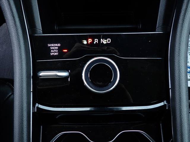 Used 2023 Jeep Grand Cherokee Limited w/ Black Appearance Package AWD/4WD image 19