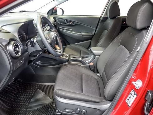 Used 2023 Hyundai Kona SEL AWD/4WD image 12