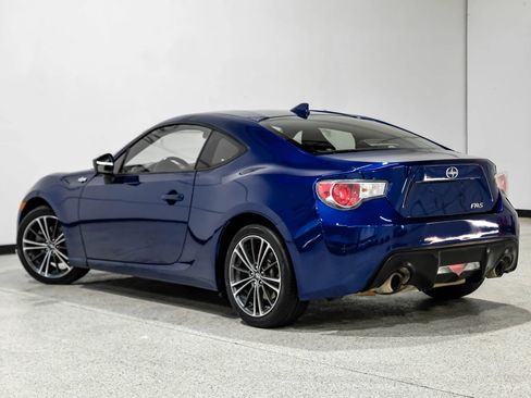 Used 2015 Scion FR-S RWD image 8